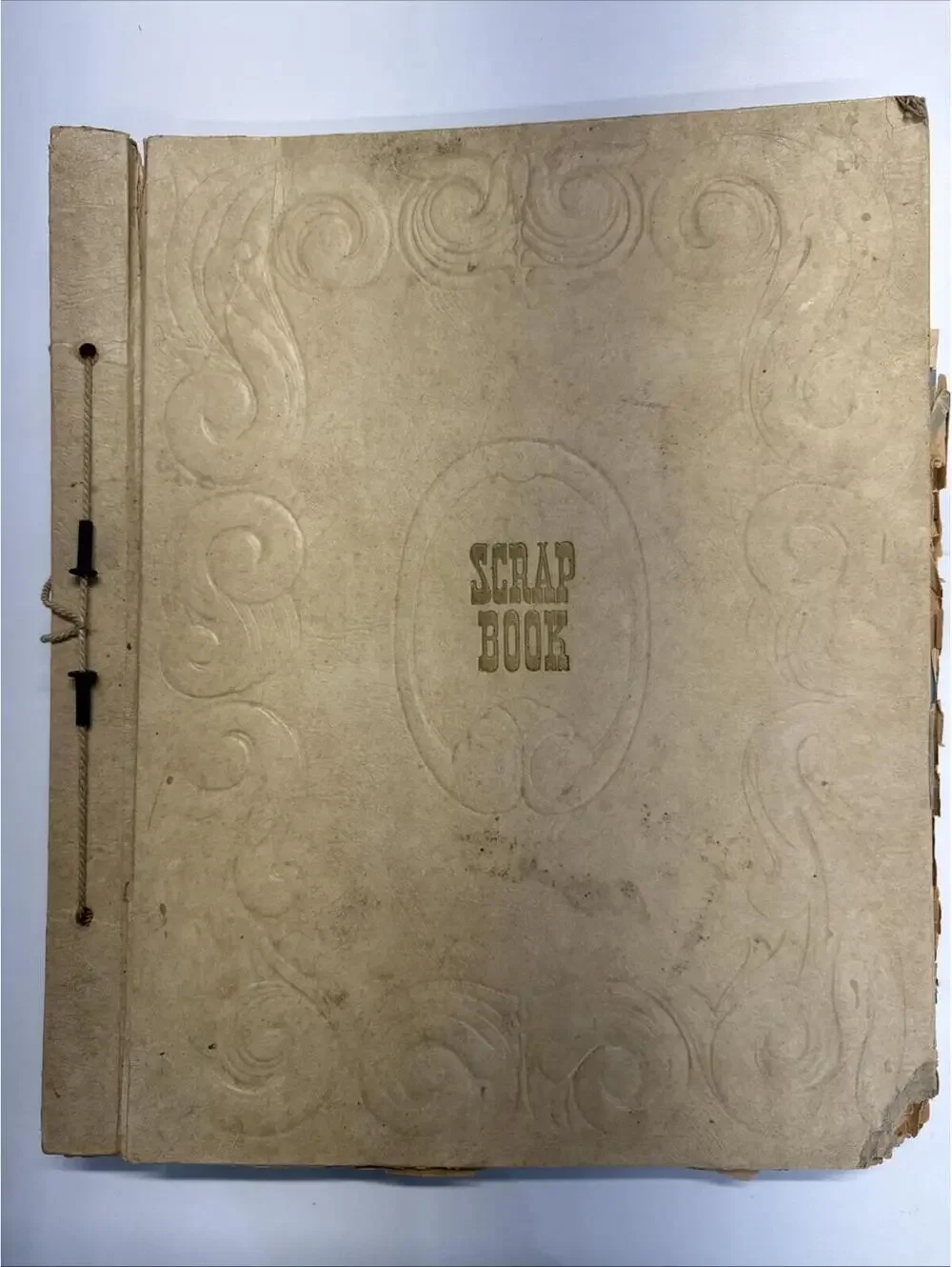 Vintage 1940s Scrapbook W/Over 50 Greeting Cards Baby Birthdays Personal Notes